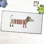 Alfrombrillas De Escritorio Dachshund Wiener Sausage Dog<br><div class="desc">Una pequeña salchicha de Dachshund o un perro encerado en trajes de punto. Perfecto para los amantes de los animales.</div>