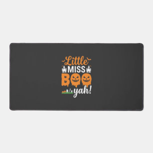 Alfrombrillas De Escritorio Diseño de calabaza Little Miss Boo Yah de Hallowee