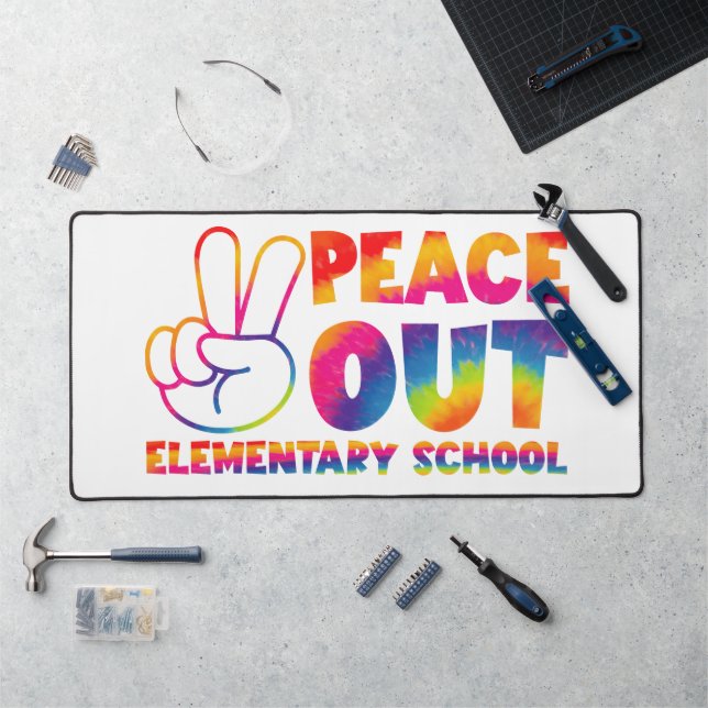 Alfrombrillas De Escritorio El Día Pasado, la Escuela Primaria "Peace Out" se  (Puesto de trabajo)