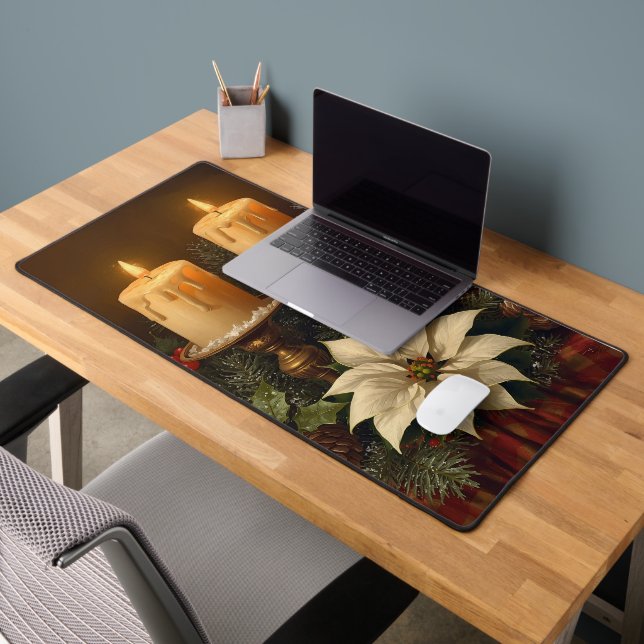 Alfrombrillas De Escritorio Elegant candle Christmas holly pine warm festive  (Oficina 2)