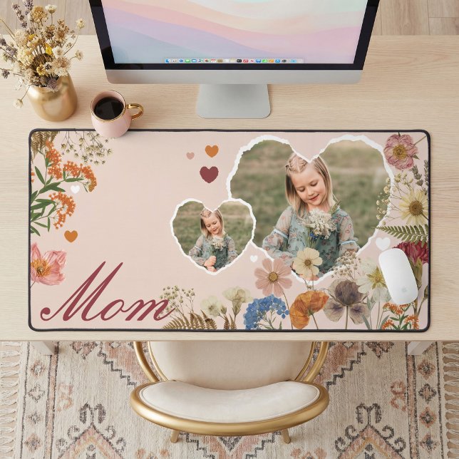 Alfrombrillas De Escritorio Elegant Mom Floral Wildflower Heart Photo Collage  (Elegant Mom Floral Wildflower Heart Photo Collage Desk Mat)