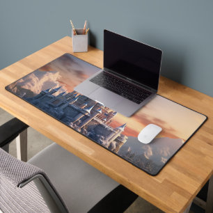 Alfrombrillas De Escritorio Fantástico castillo digital en las montañas