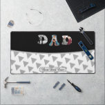 Alfrombrillas De Escritorio Father’s Day Gift for Dad \ Best Dad Ever<br><div class="desc">Father’s Day Gift for Dad | Custom Photo & Name Supplies, Create Your Own Products, minimalist style which can be easily updated with your Photo and text. you'll remove change and customise background colors, If you need any help personalising this product, please contact me using the message button below and...</div>