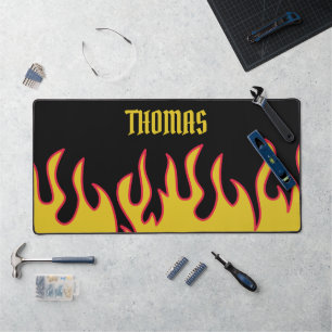 Alfrombrillas De Escritorio Flamas amarillas, rojas y negras personalizadas