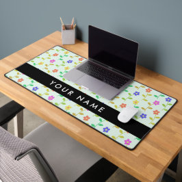 Alfrombrillas De Escritorio Flores de colores, fondo verde claro, negro