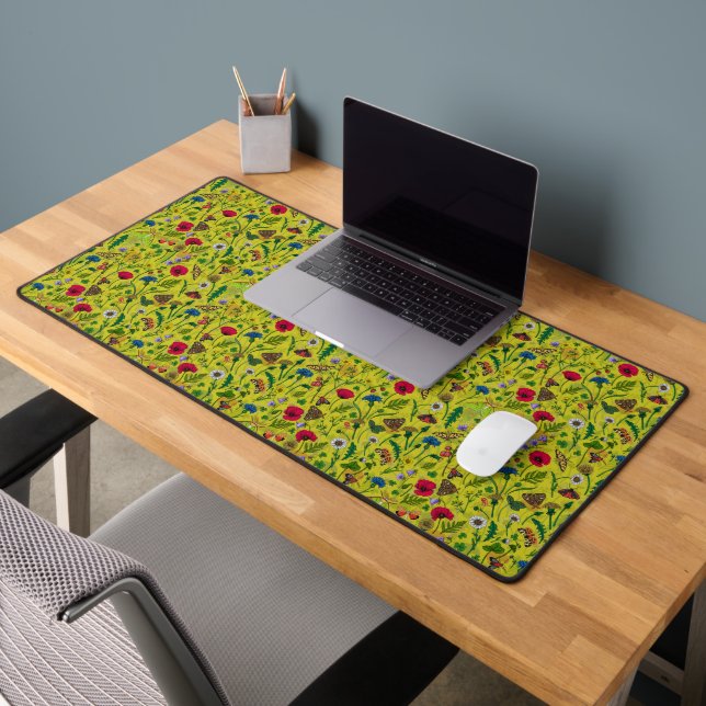 Alfrombrillas De Escritorio Flores y polillas silvestres en verde (Oficina 2)