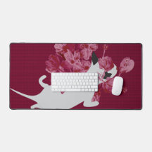 Gato con flores encantadoras