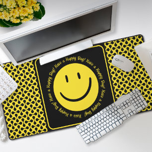 Alfrombrillas De Escritorio Happy Yellow Smile Desk Mat