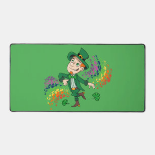 Alfrombrillas De Escritorio Hermoso y alegre leprechaun bailando, un arco iris