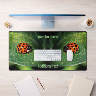 Alfrombrillas De Escritorio Ladybug On Leaf Close Personalizado