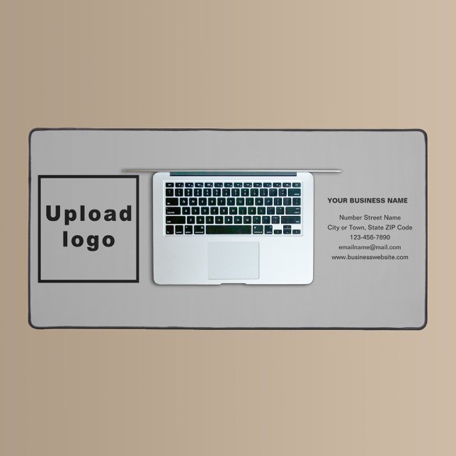 Alfrombrillas De Escritorio Marca comercial en mesa gris (Build brand name awareness. Your business brand on gray desk mat.)