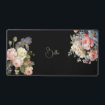 Alfrombrillas De Escritorio Moda Vintage Rosas e Iris Personalizados<br><div class="desc">Hermosos sprays,  atemporales y elegantes de rosas artísticas rosas y blancas,  peonías y iris morado con barba,  con delicado follaje. Incluye un campo de texto modificable para su personalización y el color de fondo es personalizable.</div>