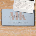 Alfrombrillas De Escritorio Modert Mocha Mousse Monogram Dusty Blue<br><div class="desc">This modern desk mat features a mocha mousse monogram,  name and profession in dark grey over a dusty blue field. Designed for a clean and sophisticated workspace it blends classic minimalism with chic details. A thoughtful gift for remote workers,  designers or anyone who wants a stylish desk upgrade.</div>