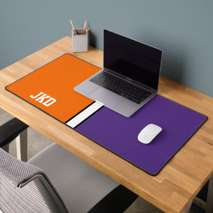 Alfrombrillas De Escritorio Naranja de Colores Universitarios y Monograma Púrp