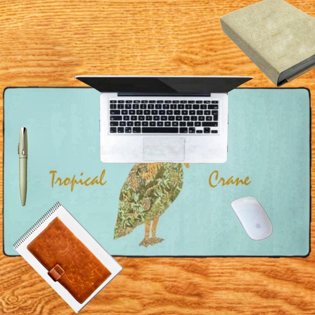Alfrombrillas De Escritorio Naranja de rana tropical (This charming, desk mat makes a welcome addition, to your child's room!)