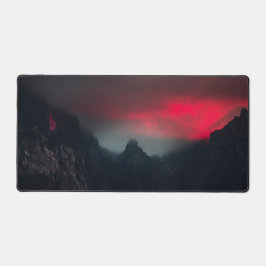 Alfrombrillas De Escritorio Nubes, niebla y montañas ardiendo