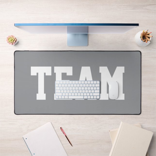 Alfrombrillas De Escritorio Sporty Big Bold TEAM White Text On Light Gray (Oficina 1)