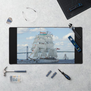 Alfrombrillas De Escritorio Tarangini, barco de entrenamiento naval de la Mari