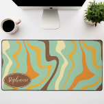 Alfrombrillas De Escritorio Tornillo de mármol marrón amarillo verde retro<br><div class="desc">Sumérjase en una danza de colores con nuestro Abstract Retro Moderno Patrón de Ola de Mármol Líquido. Evocando la fluidez dinámica de las superficies de mármol y la encantadora estética del diseño retro-moderno, este patrón es una fiesta para los ojos. Una sinfonía de colores vibrantes gira y fluye en movimientos...</div>