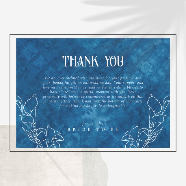 Algo azul antes de hacer la tarjeta de agradecimie (Subido por el creador)