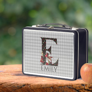 Alicia de Maravilla y Reina de Corazón Letra E