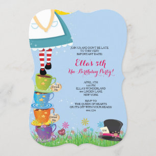 Alicia en invitaciones de la fiesta de cumpleaños