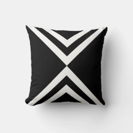 Almohada abstracta de rayas en blanco y negro