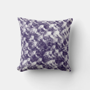 Almohada abstracta de textura áspera morada y blan