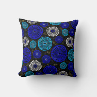 Almohada africana azul explosión solar