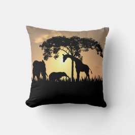 Almohada africana de la silueta del safari