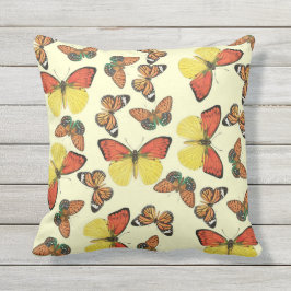 Almohada al aire libre 16x16 de las mariposas
