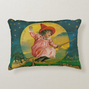 Almohada alegre de la bruja de Halloween del