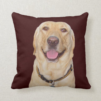 Almohada amarilla de MoJo del americano del