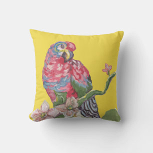 Almohada amarilla tropical arcoiris de loro