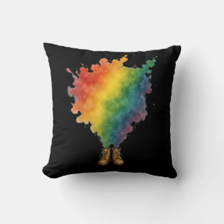 Almohada Arcoíris en Botas Beige