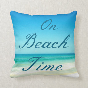Almohada azul de la tipografía de la playa del