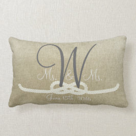 Almohada beige personalizada de la familia del