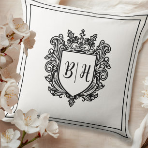 Almohada Blanca con Iniciales de la Cresta de la P