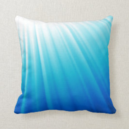 Almohada blanca ligera divina del azul de la