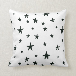 Almohada blanco y negro de las estrellas