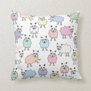 Almohada colorida de los corderos