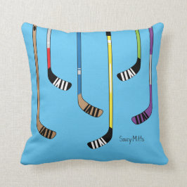 Almohada colorida de los palillos de hockey