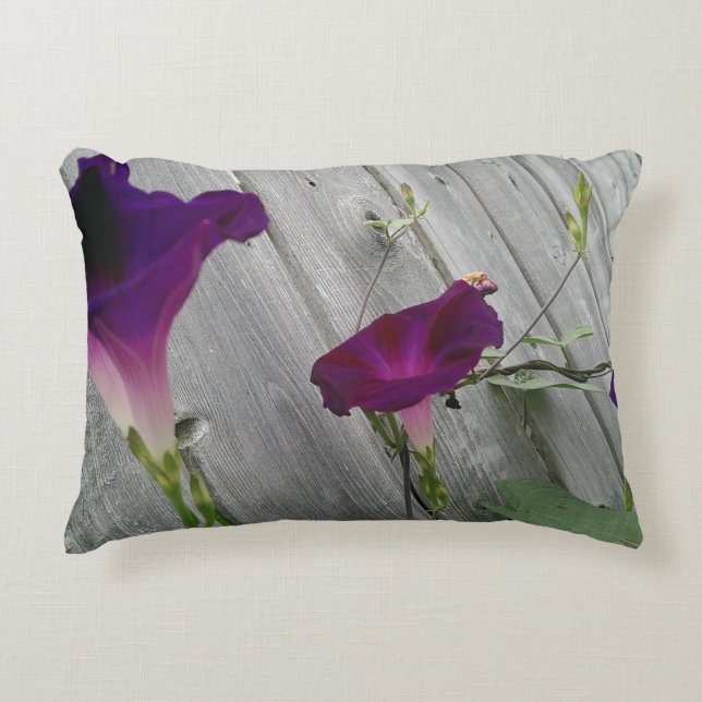 Almohada con acento floral (Anverso)