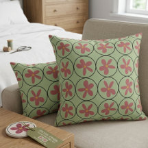 Almohada con acento floral retro verde y rosa