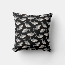 Almohada con divertido estampado de tiburón lindo