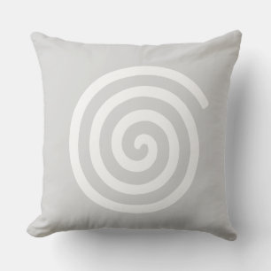 Almohada con espiral abstracta en gris claro y bla