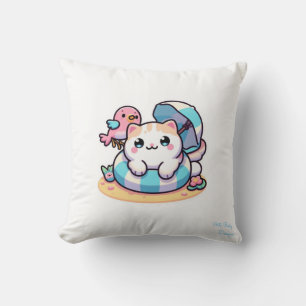 almohada con gato kawaii lindo en la playa