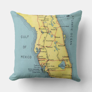Almohada con mapa de tarjeta postal retro de Flori