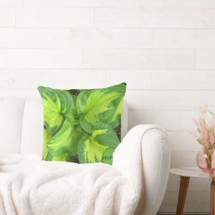 Almohada con monograma de hoja de Hosta de jardín
