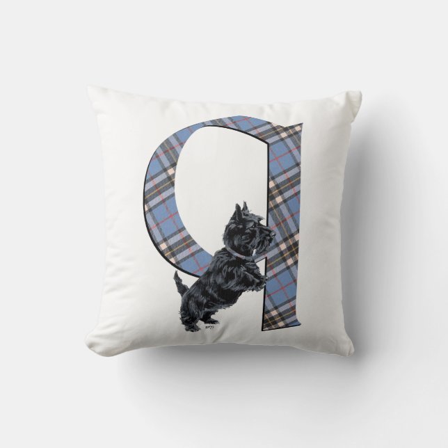 Almohada con monograma de Terrier Escocés Q (Anverso)